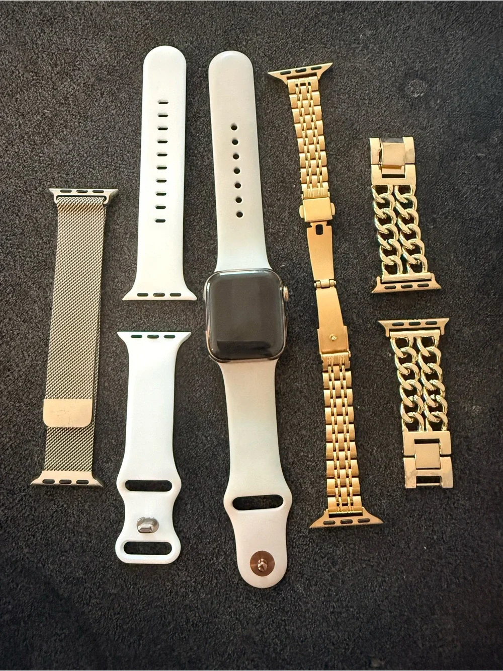 Apple Watch Series 4. Gold Titanium. 40MM